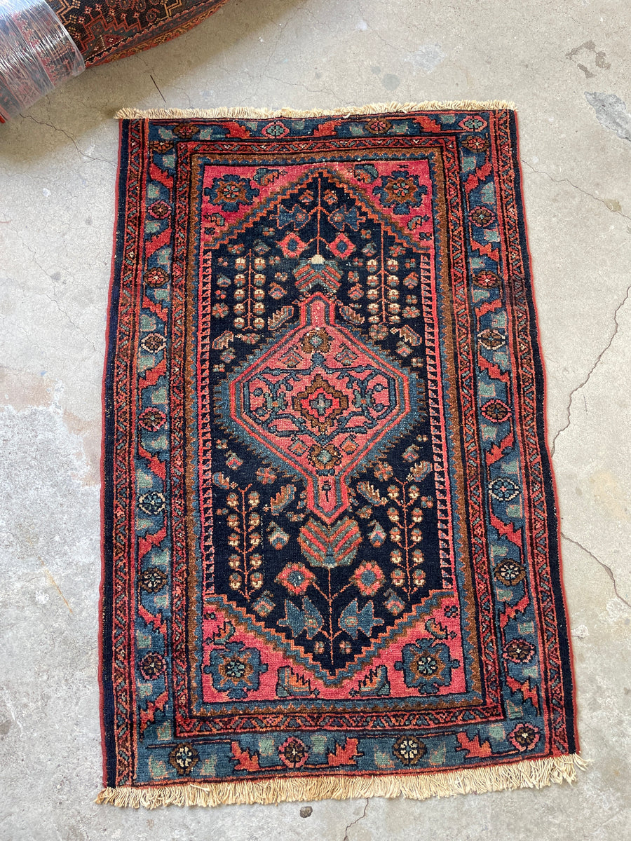 Zohreh, vintage Persian Scatter rug 2'4 x 3'5 – Sapere Collection