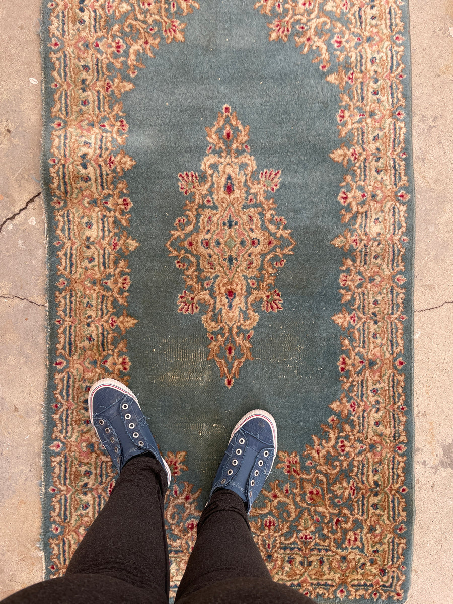 2'4 x 3'2 vintage rug mat (#1015) - Blue Parakeet Rugs