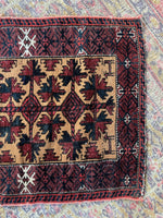 Small Vintage Rug / Skinny Handwoven Tribal Scatter Rug 1'6 x 3'1 Rug #3399