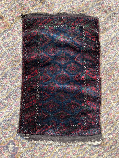 Small Persian Vintage Rug / 1'6 x 2'4 Baluch Scatter Rug #3389