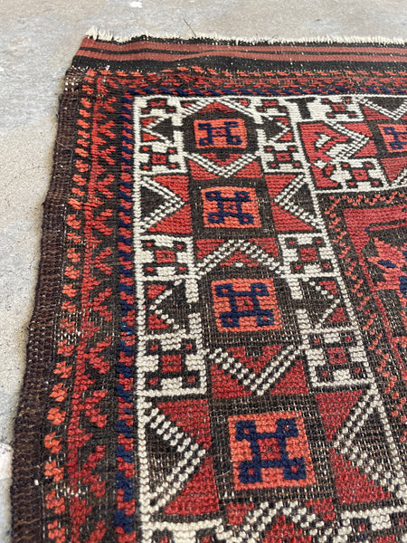 2'5 x 3'10 Antique worn tribal mat #2069 / 3x4 Vintage Rug