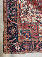 Antique Persian Heriz Rug / 8'5 x 11'6 Heriz Rug #3346