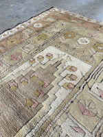 3x5 Neutral Vintage Rug #3384