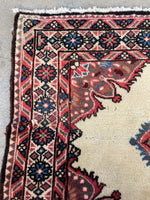 2'7 x 3'8 Vintage Persian Rug #1010-A